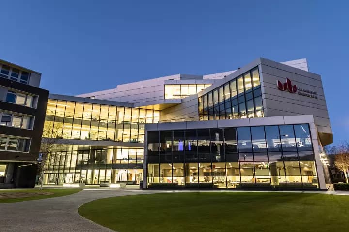 University of Bedfordshire banner